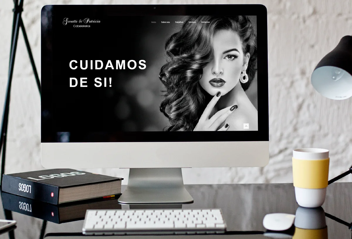 Design de loja online e-commerce de moda urbana Roupaderua por UNNE Design.